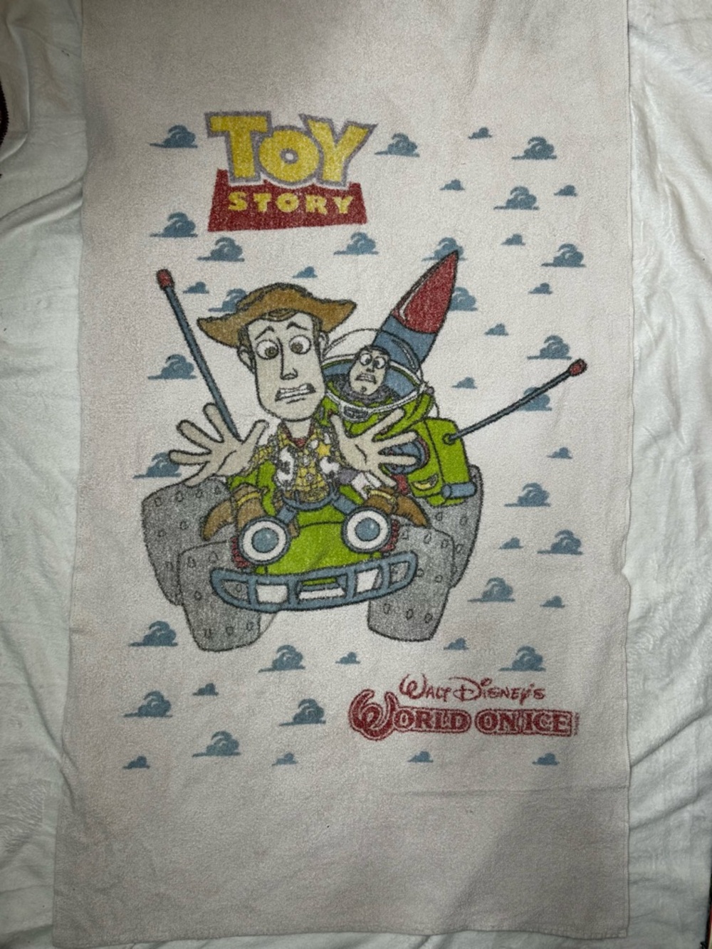 Disney Toy Story Kids Towel - White with Green and Red Characters